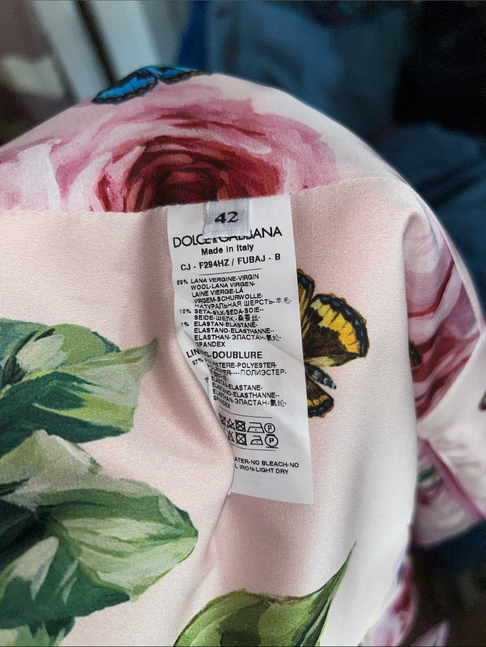 Dolce & Gabbana Pink Satin-Trim Blazer with Floral Pins - Picture 8 of 8